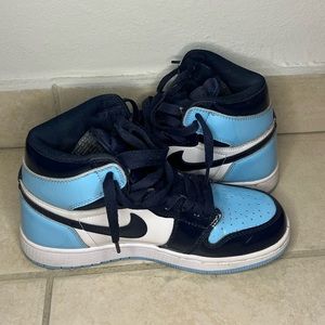 Jordan 1 Retro High UNC Patent Chill Blue- 6Y/7W